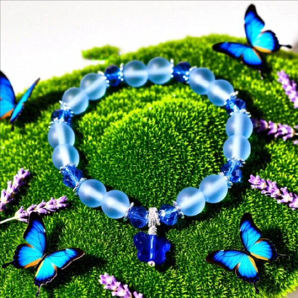 Blue Butterfly - Beaded Stretch Bracelet 4 Girls 5.5-6" Wrists! - Picture 1 of 9